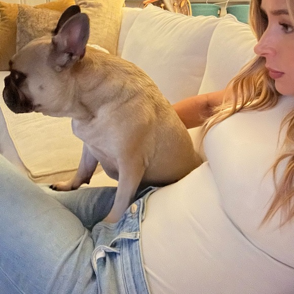 Meet your Posher, Tiffany - Picture 9 of 10